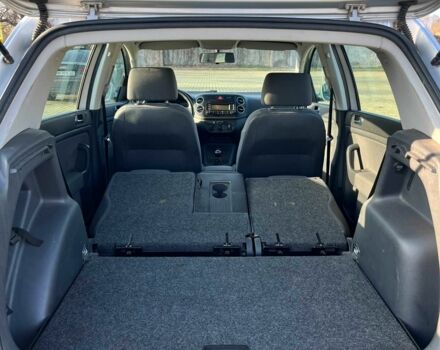 Сірий Фольксваген Гольф, об'ємом двигуна 1.6 л та пробігом 204 тис. км за 5700 $, фото 8 на Automoto.ua