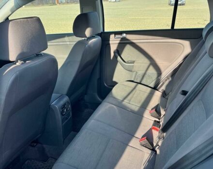 Сірий Фольксваген Гольф, об'ємом двигуна 1.6 л та пробігом 204 тис. км за 5700 $, фото 5 на Automoto.ua