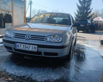 Серый Фольксваген Гольф, объемом двигателя 1.6 л и пробегом 260 тыс. км за 2100 $, фото 4 на Automoto.ua