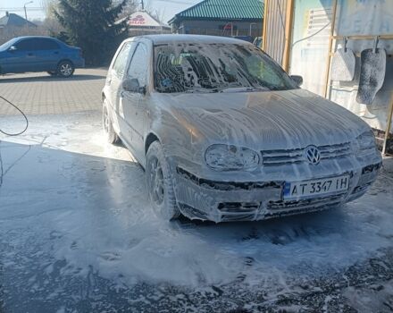 Серый Фольксваген Гольф, объемом двигателя 1.6 л и пробегом 260 тыс. км за 2100 $, фото 5 на Automoto.ua