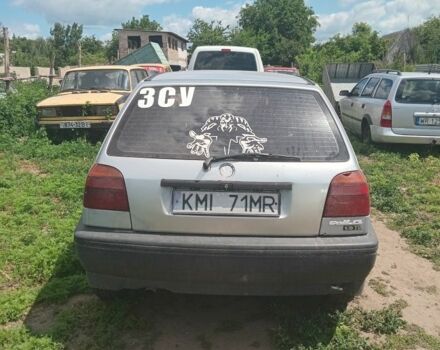 Серый Фольксваген Гольф, объемом двигателя 1.9 л и пробегом 182 тыс. км за 300 $, фото 2 на Automoto.ua