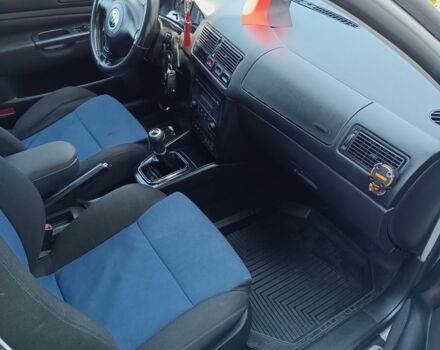 Серый Фольксваген Гольф, объемом двигателя 1.4 л и пробегом 270 тыс. км за 1000 $, фото 3 на Automoto.ua