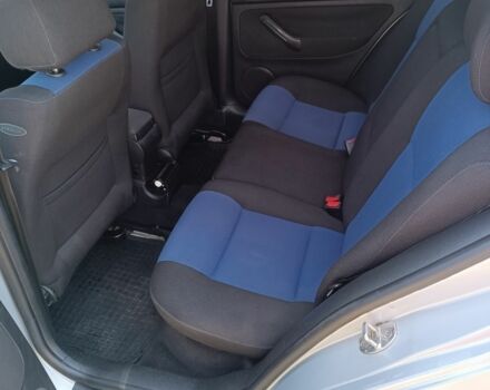 Серый Фольксваген Гольф, объемом двигателя 1.4 л и пробегом 270 тыс. км за 1000 $, фото 6 на Automoto.ua