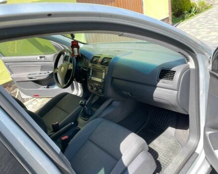 Серый Фольксваген Гольф, объемом двигателя 0 л и пробегом 300 тыс. км за 4600 $, фото 4 на Automoto.ua