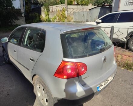 Сірий Фольксваген Гольф, об'ємом двигуна 1.4 л та пробігом 150 тис. км за 4450 $, фото 4 на Automoto.ua