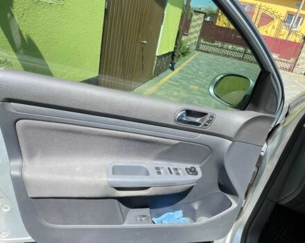 Серый Фольксваген Гольф, объемом двигателя 0 л и пробегом 300 тыс. км за 4600 $, фото 10 на Automoto.ua