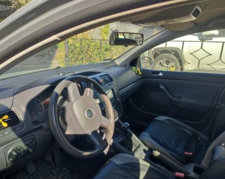 Сірий Фольксваген Гольф, об'ємом двигуна 1.4 л та пробігом 150 тис. км за 4450 $, фото 8 на Automoto.ua