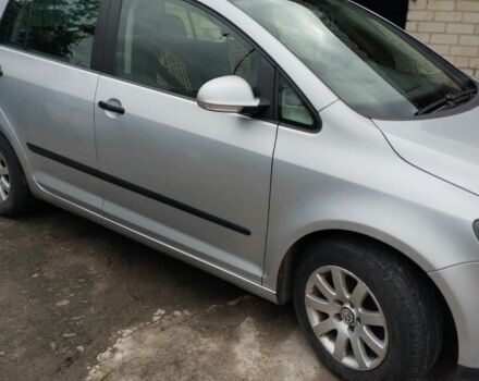 Сірий Фольксваген Гольф, об'ємом двигуна 1.6 л та пробігом 247 тис. км за 5700 $, фото 1 на Automoto.ua