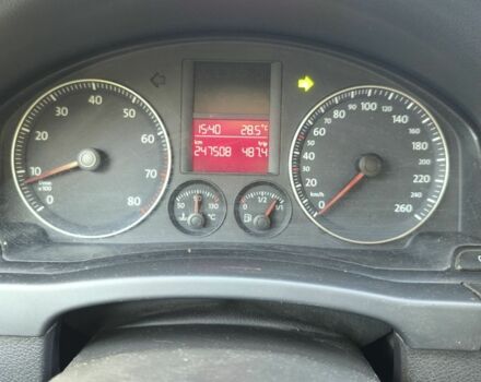 Сірий Фольксваген Гольф, об'ємом двигуна 1.6 л та пробігом 247 тис. км за 5700 $, фото 6 на Automoto.ua