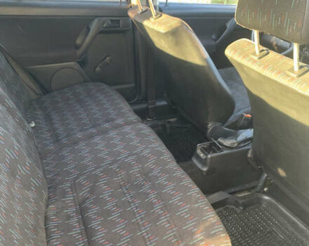 Серый Фольксваген Гольф, объемом двигателя 1.78 л и пробегом 350 тыс. км за 2000 $, фото 21 на Automoto.ua