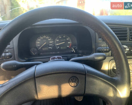 Серый Фольксваген Гольф, объемом двигателя 1.78 л и пробегом 350 тыс. км за 2000 $, фото 13 на Automoto.ua