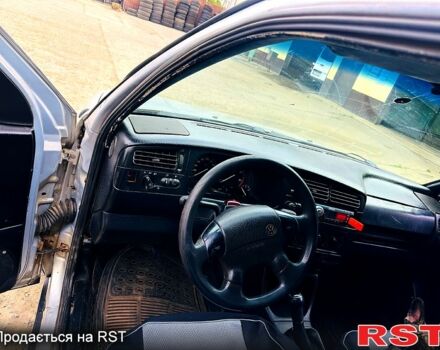 Сірий Фольксваген Гольф, об'ємом двигуна 1.9 л та пробігом 0 тис. км за 2000 $, фото 5 на Automoto.ua