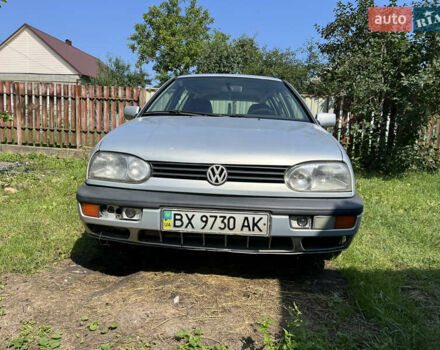 Фольксваген Гольф 1995 в Хмельницком на Automoto.ua Серый Фольксваген Гольф, объемом двигателя 1.98 л и пробегом 250 тыс. км за 2000 $, фото 4 на Automoto.ua