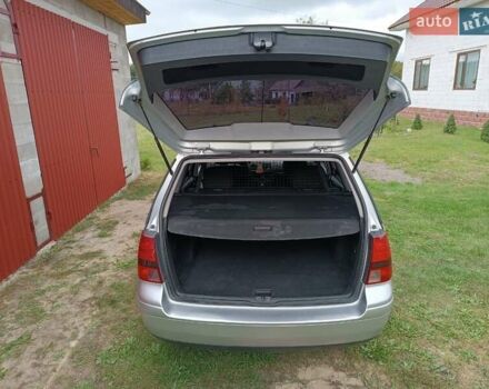 Серый Фольксваген Гольф, объемом двигателя 1.6 л и пробегом 260 тыс. км за 4353 $, фото 10 на Automoto.ua