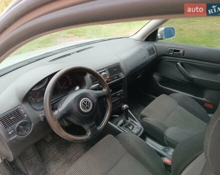 Серый Фольксваген Гольф, объемом двигателя 1.6 л и пробегом 260 тыс. км за 4353 $, фото 11 на Automoto.ua