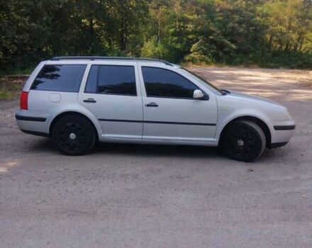 Серый Фольксваген Гольф, объемом двигателя 1.6 л и пробегом 220 тыс. км за 3650 $, фото 1 на Automoto.ua