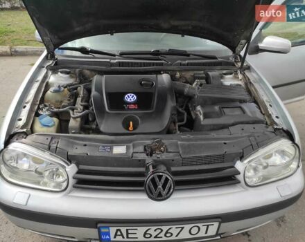 Серый Фольксваген Гольф, объемом двигателя 1.9 л и пробегом 503 тыс. км за 3750 $, фото 5 на Automoto.ua