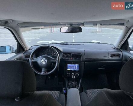 Сірий Фольксваген Гольф, об'ємом двигуна 1.6 л та пробігом 268 тис. км за 3662 $, фото 6 на Automoto.ua