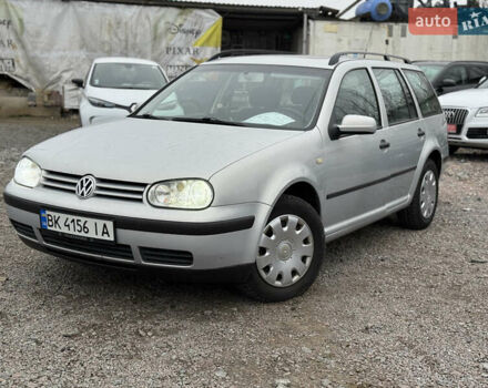 Серый Фольксваген Гольф, объемом двигателя 1.6 л и пробегом 236 тыс. км за 3750 $, фото 47 на Automoto.ua