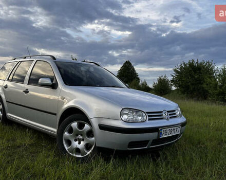 Серый Фольксваген Гольф, объемом двигателя 1.6 л и пробегом 261 тыс. км за 4100 $, фото 2 на Automoto.ua