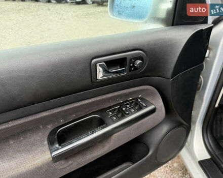 Серый Фольксваген Гольф, объемом двигателя 1.6 л и пробегом 236 тыс. км за 3750 $, фото 37 на Automoto.ua