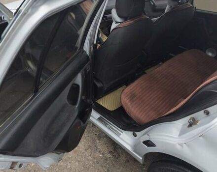 Серый Фольксваген Гольф, объемом двигателя 1.9 л и пробегом 211 тыс. км за 2500 $, фото 6 на Automoto.ua