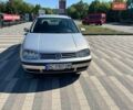Серый Фольксваген Гольф, объемом двигателя 1.6 л и пробегом 270 тыс. км за 3300 $, фото 1 на Automoto.ua