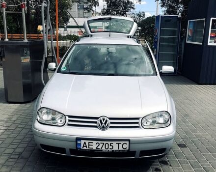 Сірий Фольксваген Гольф, об'ємом двигуна 2 л та пробігом 328 тис. км за 4800 $, фото 3 на Automoto.ua