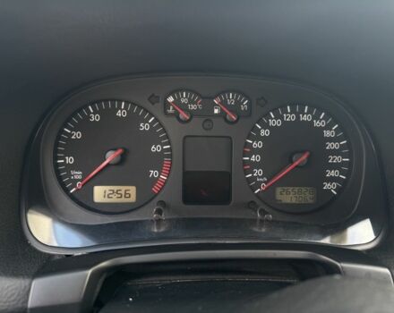 Сірий Фольксваген Гольф, об'ємом двигуна 2 л та пробігом 266 тис. км за 4300 $, фото 5 на Automoto.ua