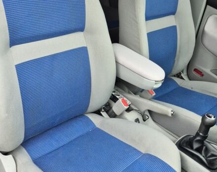 Сірий Фольксваген Гольф, об'ємом двигуна 1.9 л та пробігом 257 тис. км за 4000 $, фото 14 на Automoto.ua