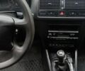 Серый Фольксваген Гольф, объемом двигателя 1.6 л и пробегом 268 тыс. км за 2900 $, фото 6 на Automoto.ua
