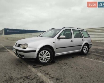 Серый Фольксваген Гольф, объемом двигателя 1.39 л и пробегом 308 тыс. км за 3200 $, фото 6 на Automoto.ua