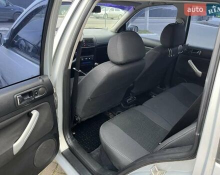 Серый Фольксваген Гольф, объемом двигателя 1.6 л и пробегом 309 тыс. км за 3499 $, фото 17 на Automoto.ua