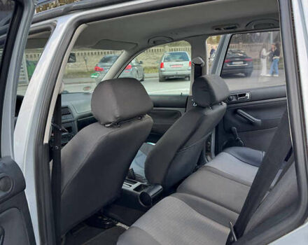 Серый Фольксваген Гольф, объемом двигателя 1.6 л и пробегом 265 тыс. км за 5300 $, фото 11 на Automoto.ua