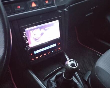 Серый Фольксваген Гольф, объемом двигателя 1.6 л и пробегом 260 тыс. км за 3950 $, фото 12 на Automoto.ua