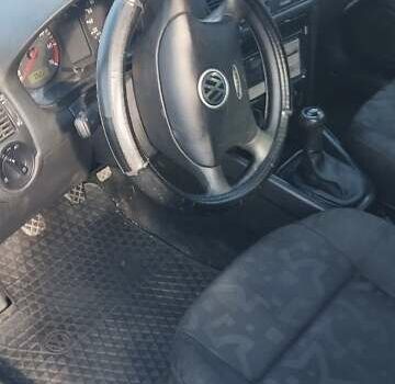 Сірий Фольксваген Гольф, об'ємом двигуна 1.39 л та пробігом 250 тис. км за 3300 $, фото 8 на Automoto.ua