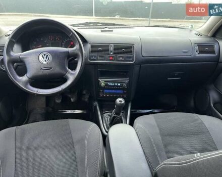 Серый Фольксваген Гольф, объемом двигателя 1.6 л и пробегом 309 тыс. км за 3499 $, фото 16 на Automoto.ua