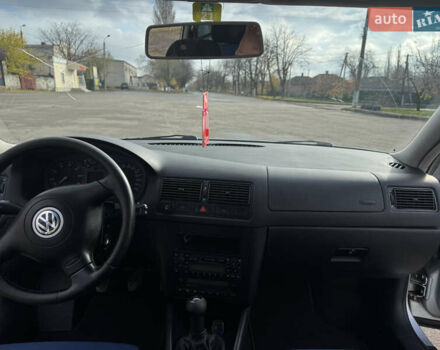 Сірий Фольксваген Гольф, об'ємом двигуна 2 л та пробігом 265 тис. км за 4400 $, фото 11 на Automoto.ua