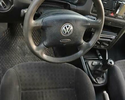 Сірий Фольксваген Гольф, об'ємом двигуна 1.9 л та пробігом 386 тис. км за 3400 $, фото 1 на Automoto.ua