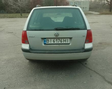 Серый Фольксваген Гольф, объемом двигателя 1.6 л и пробегом 250 тыс. км за 4200 $, фото 3 на Automoto.ua