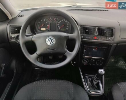 Серый Фольксваген Гольф, объемом двигателя 1.39 л и пробегом 308 тыс. км за 3200 $, фото 34 на Automoto.ua
