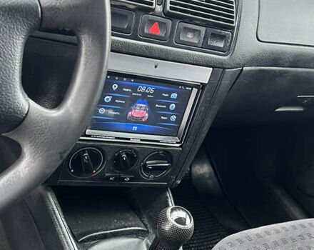 Серый Фольксваген Гольф, объемом двигателя 1.9 л и пробегом 370 тыс. км за 3950 $, фото 19 на Automoto.ua