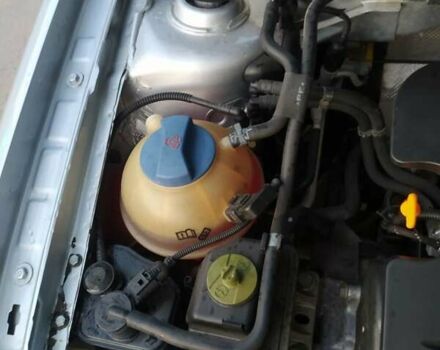 Сірий Фольксваген Гольф, об'ємом двигуна 1.6 л та пробігом 195 тис. км за 3999 $, фото 15 на Automoto.ua