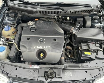 Серый Фольксваген Гольф, объемом двигателя 1.9 л и пробегом 270 тыс. км за 2350 $, фото 7 на Automoto.ua