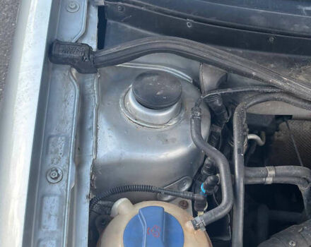 Серый Фольксваген Гольф, объемом двигателя 1.6 л и пробегом 265 тыс. км за 5300 $, фото 43 на Automoto.ua