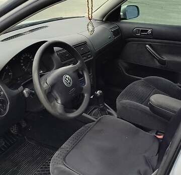 Серый Фольксваген Гольф, объемом двигателя 1.9 л и пробегом 415 тыс. км за 3600 $, фото 9 на Automoto.ua