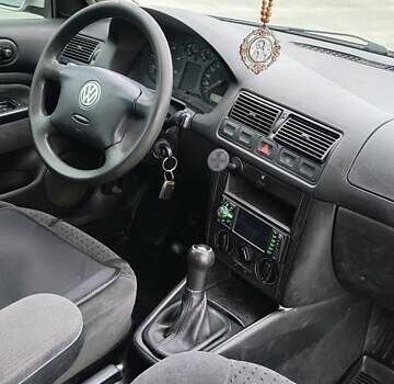 Серый Фольксваген Гольф, объемом двигателя 1.9 л и пробегом 415 тыс. км за 3600 $, фото 12 на Automoto.ua