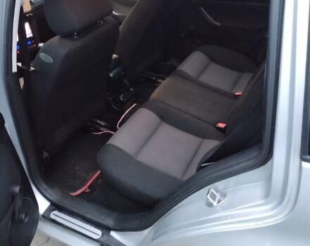 Серый Фольксваген Гольф, объемом двигателя 1.6 л и пробегом 260 тыс. км за 3950 $, фото 10 на Automoto.ua