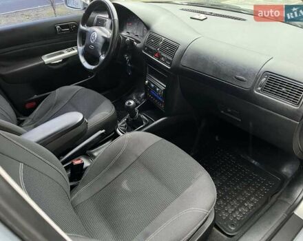 Сірий Фольксваген Гольф, об'ємом двигуна 1.6 л та пробігом 309 тис. км за 3450 $, фото 23 на Automoto.ua