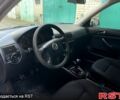 Серый Фольксваген Гольф, объемом двигателя 1.6 л и пробегом 265 тыс. км за 3100 $, фото 7 на Automoto.ua
